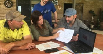 COALA, AGRISAT and UoM team discuss products with Australian Farmers